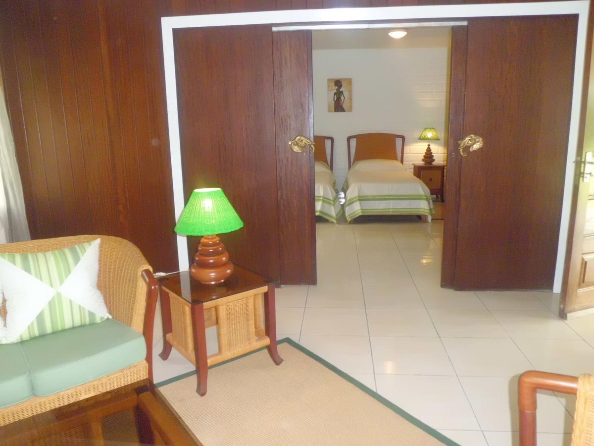 Lope Hotel Room photo